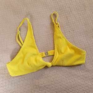 👙WHITE FOX BOUTIQUE RIBBED TIE KNOT BIKINI TOP👙